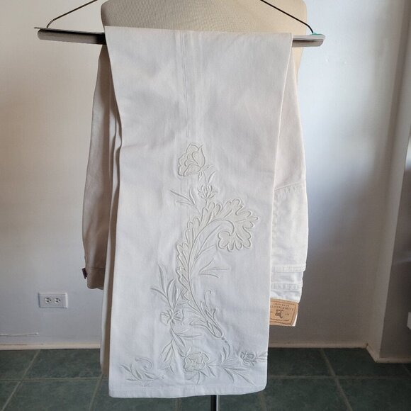 Lauren Ralph Lauren Denim - Lauren Ralph Lauren Floral Ivory Bedford Embroidered Stitch Denim Jeans (Size: 1